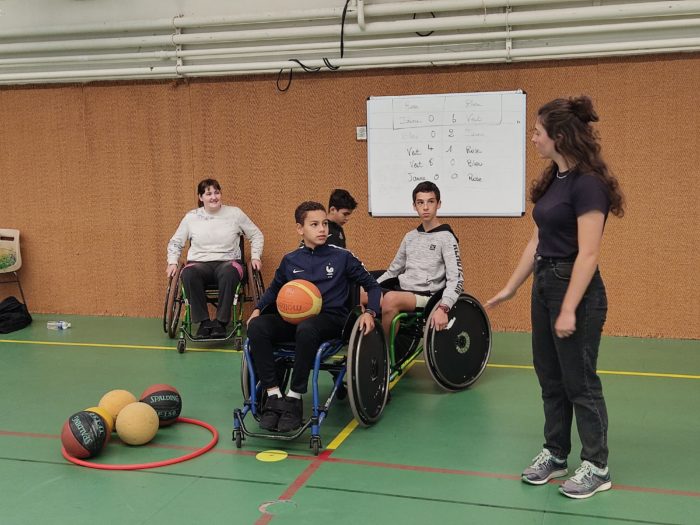 Des ateliers handisports pour les collégiens de St-Alban-Leysse